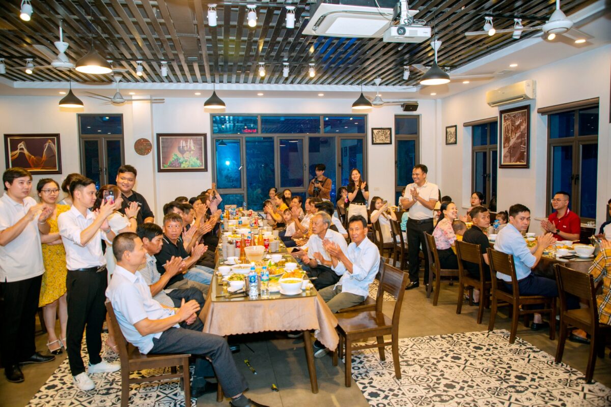 truyen-thong-bav-ninh-binh-han-hanh-to-chuc-chuong-trinh-gap-go-tri-an-phu-huynh