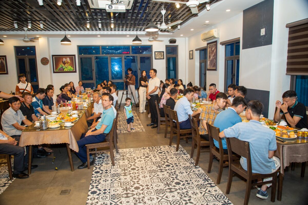 truyen-thong-bav-ninh-binh-han-hanh-to-chuc-chuong-trinh-gap-go-tri-an-phu-huynh