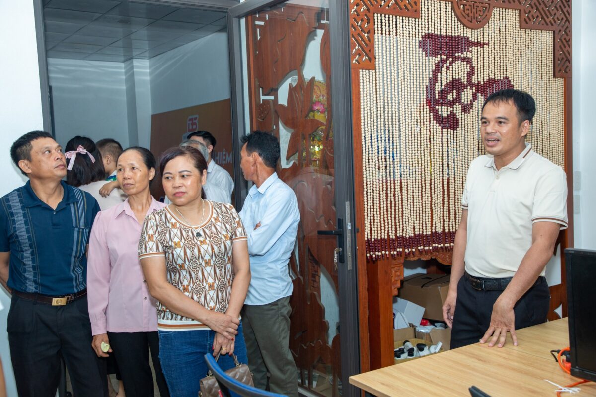 truyen-thong-bav-ninh-binh-han-hanh-to-chuc-chuong-trinh-gap-go-tri-an-phu-huynh