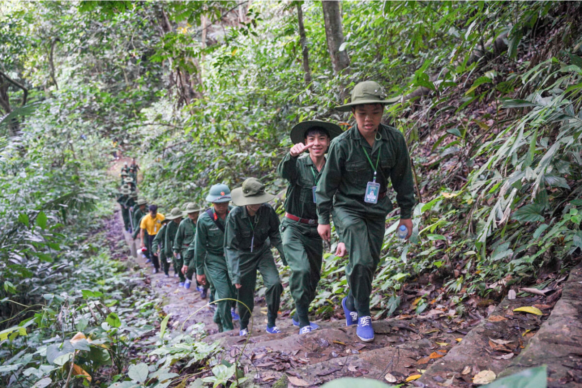 Những buổi rèn luyện về thể chất trong Học kỳ Quân đội
