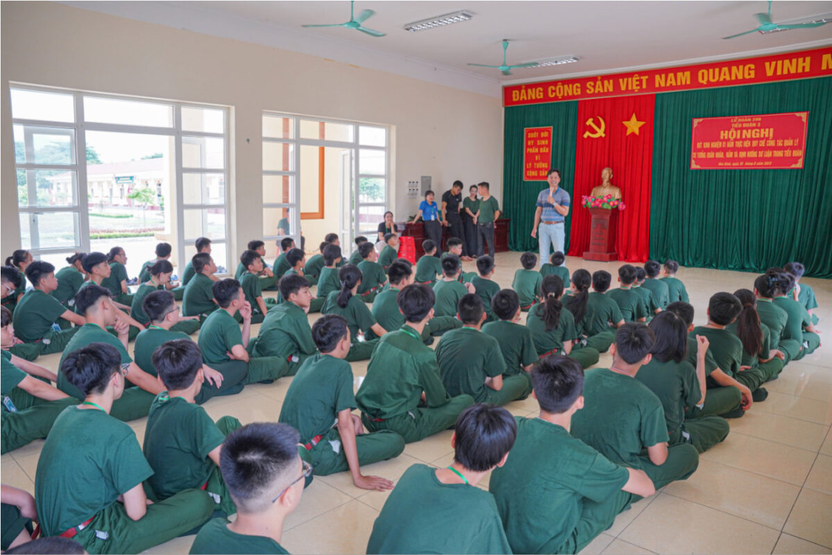 bav-dong-hanh-cung-chuong-trinh-hoc-ky-quan-doi-cua-tinh-doan