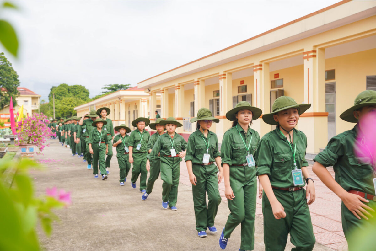 bav-dong-hanh-cung-chuong-trinh-hoc-ky-quan-doi-cua-tinh-doan