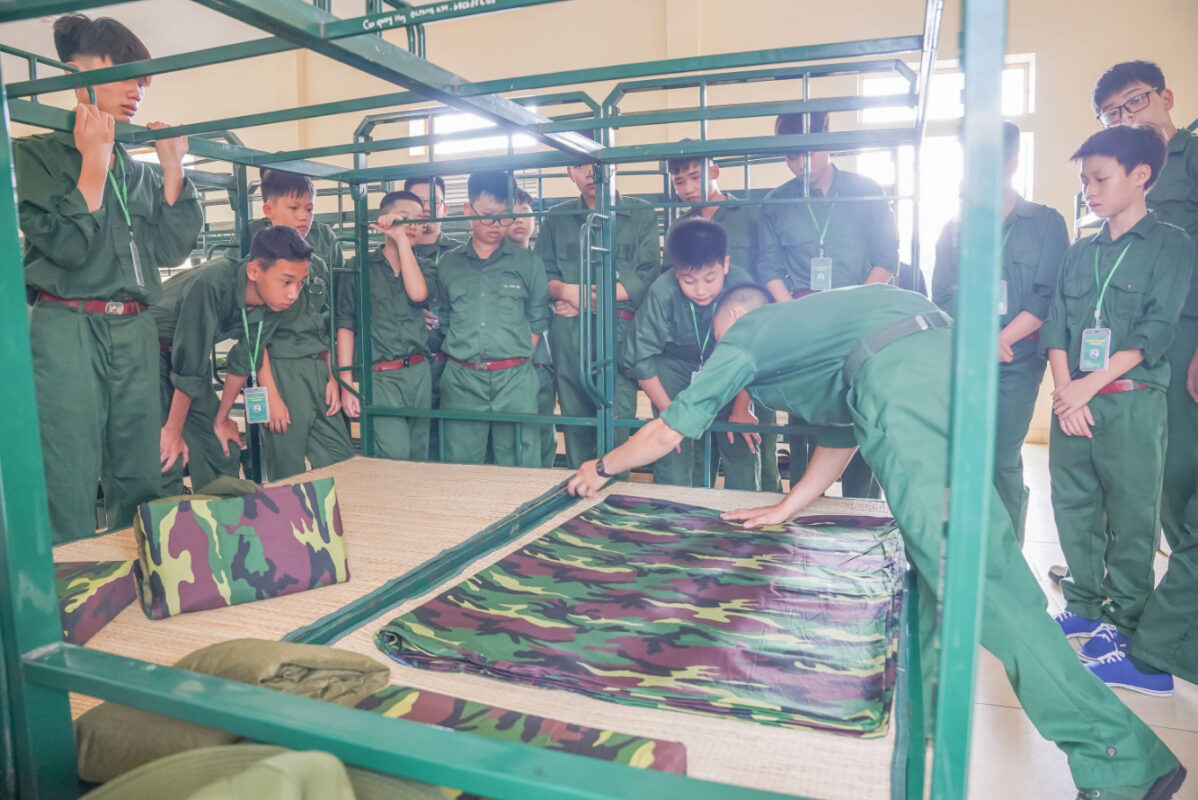 bav-dong-hanh-cung-chuong-trinh-hoc-ky-quan-doi-cua-tinh-doan